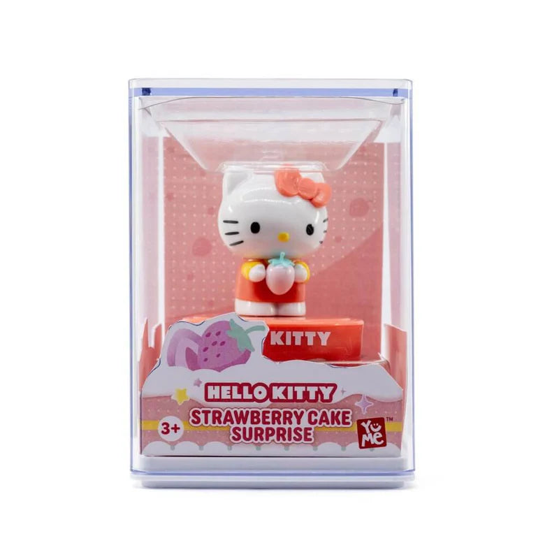 Hello Kitty Strawberry Cake 8cm