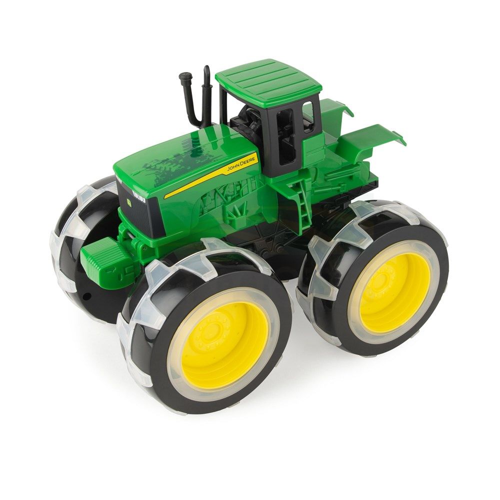 MONSTER TREADS LIGHT WHEELS 4WD TRACTOR